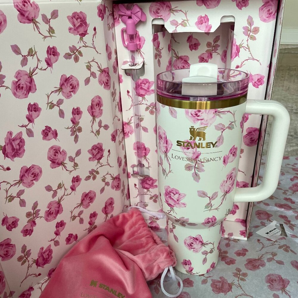 NEW Stanley Love Shackfancy Quencher 40oz